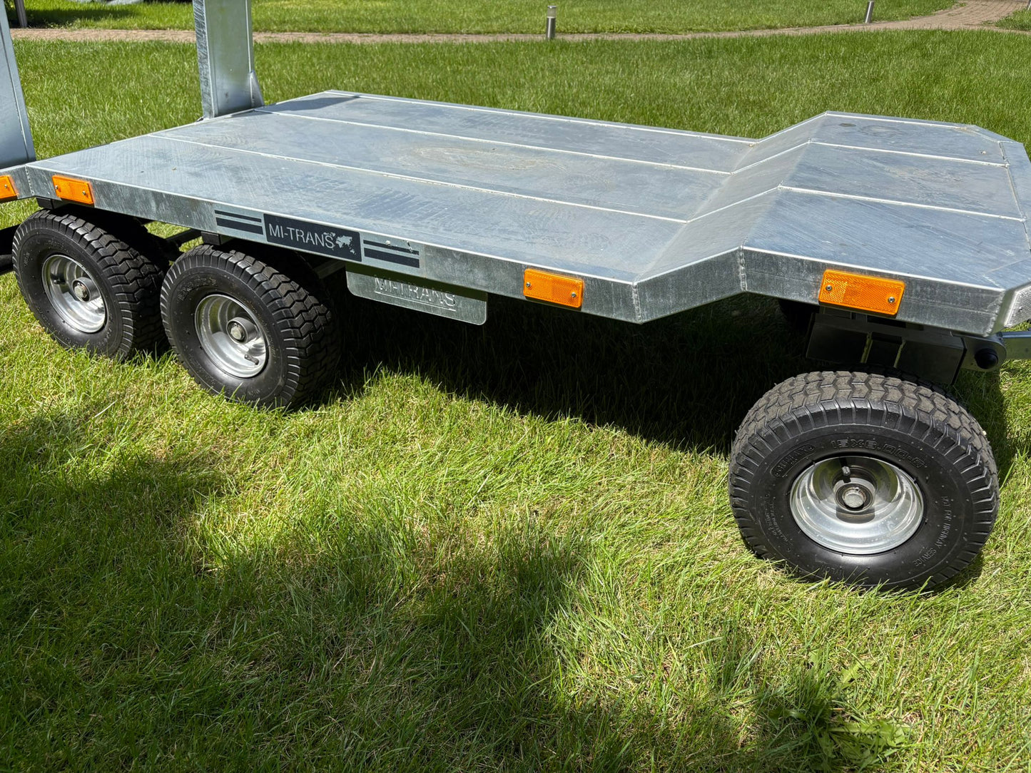 🇬🇧 MI-TRANS Mini Trailer – Flatbed Platform (500 kg)