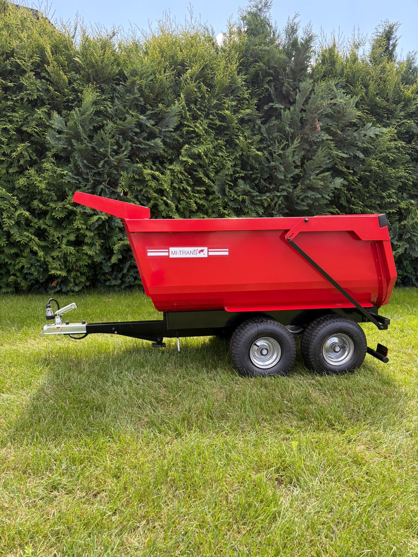 🇬🇧 MI-TRANS Mini Tipping Trailer – Electric Lift